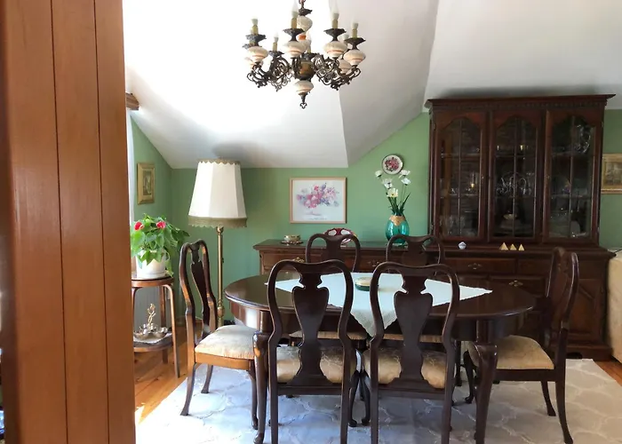 Holiday Home Ena Bihac